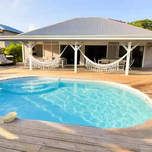Morene, à 50 M, Piscine&jacuzzi Villa Sainte-Anne (Grande-Terre)