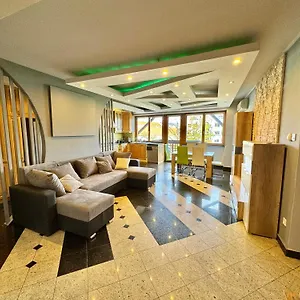 bem-apartman-debrecen.hotels-hajduszoboszlo-hungary.com/