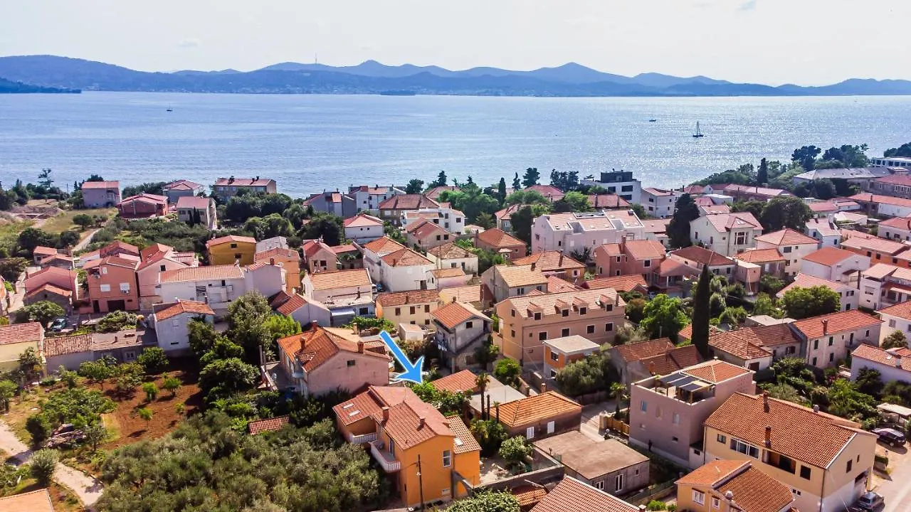 Eleonora Apartments Zara