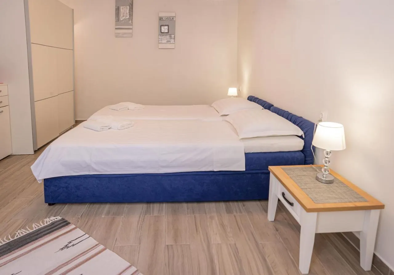 Eleonora Apartments Zára